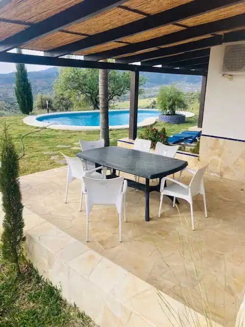 Inmuebles singulares con piscina en venta en Alozaina, imagen 33