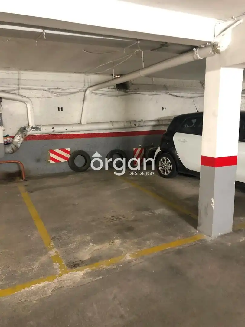 Einzelparkplatz zum Verkauf in Centre - Estació, imagen 2