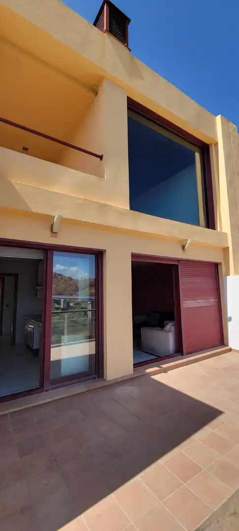 Ático con piscina en venta en Los Flamingos