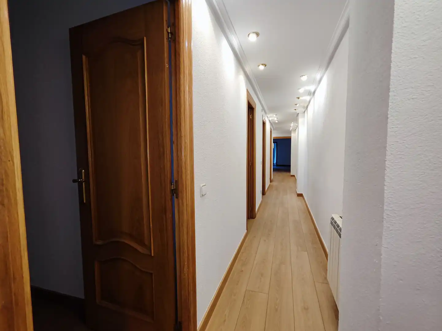 Pis en venda en  Logroño amb Calefacció, Parquet i Balcó