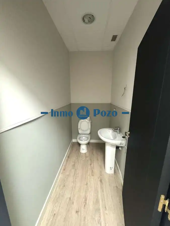Oficina en venda a Almendralejo, imagen 3