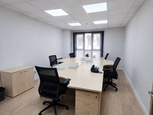 Oficina en Alquiler en Plaza Aviador Ruiz de Alda, 11 en Castellana