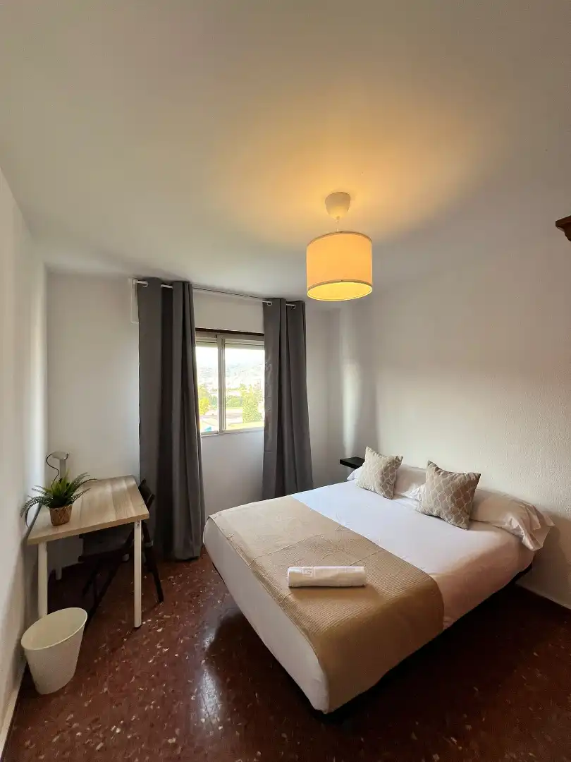 Zimmer in Calle Poeta Agustín Ruano, 7, Martiricos - La Roca - La Rosaleda