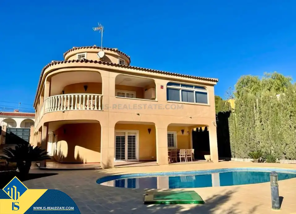 Villa avec terrasse à vendre à Los Balcones - Los Altos