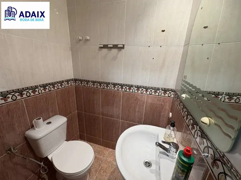 Commercial properties for sale in Roda de Berà