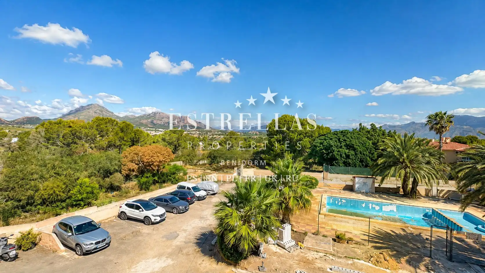 Vista exterior de Apartament en venda en L'Alfàs del Pi amb Aire condicionat, Jardí privat i Terrassa