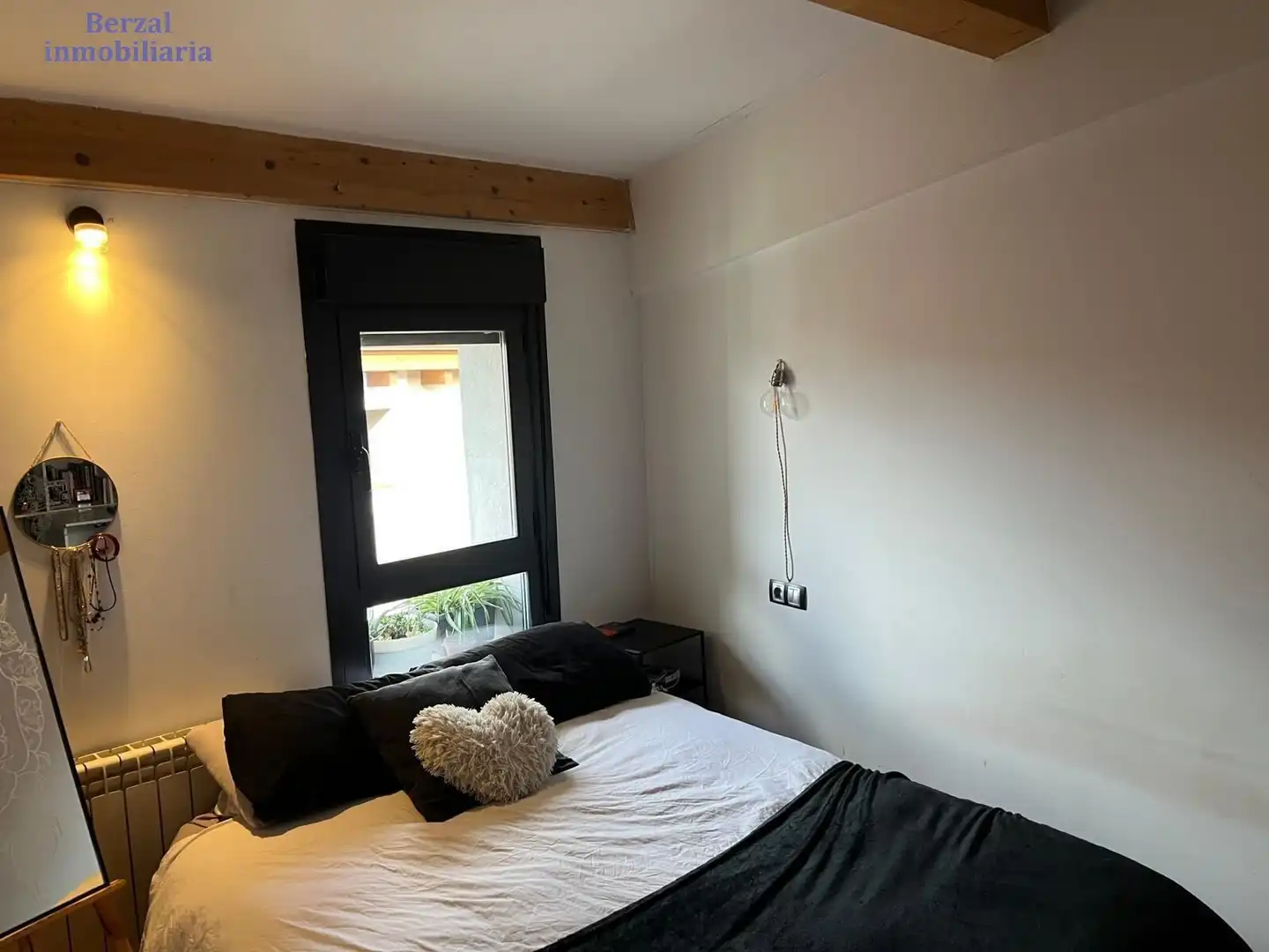 Bedroom of Flat for sale in  Logroño  with Heating