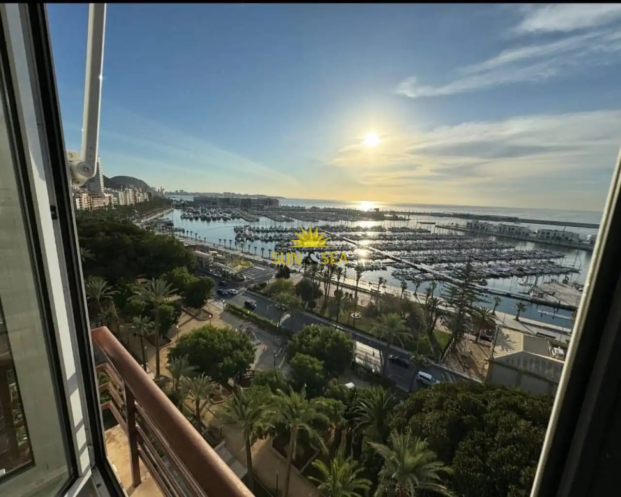 Apartamento con terraza en venta en Centro
