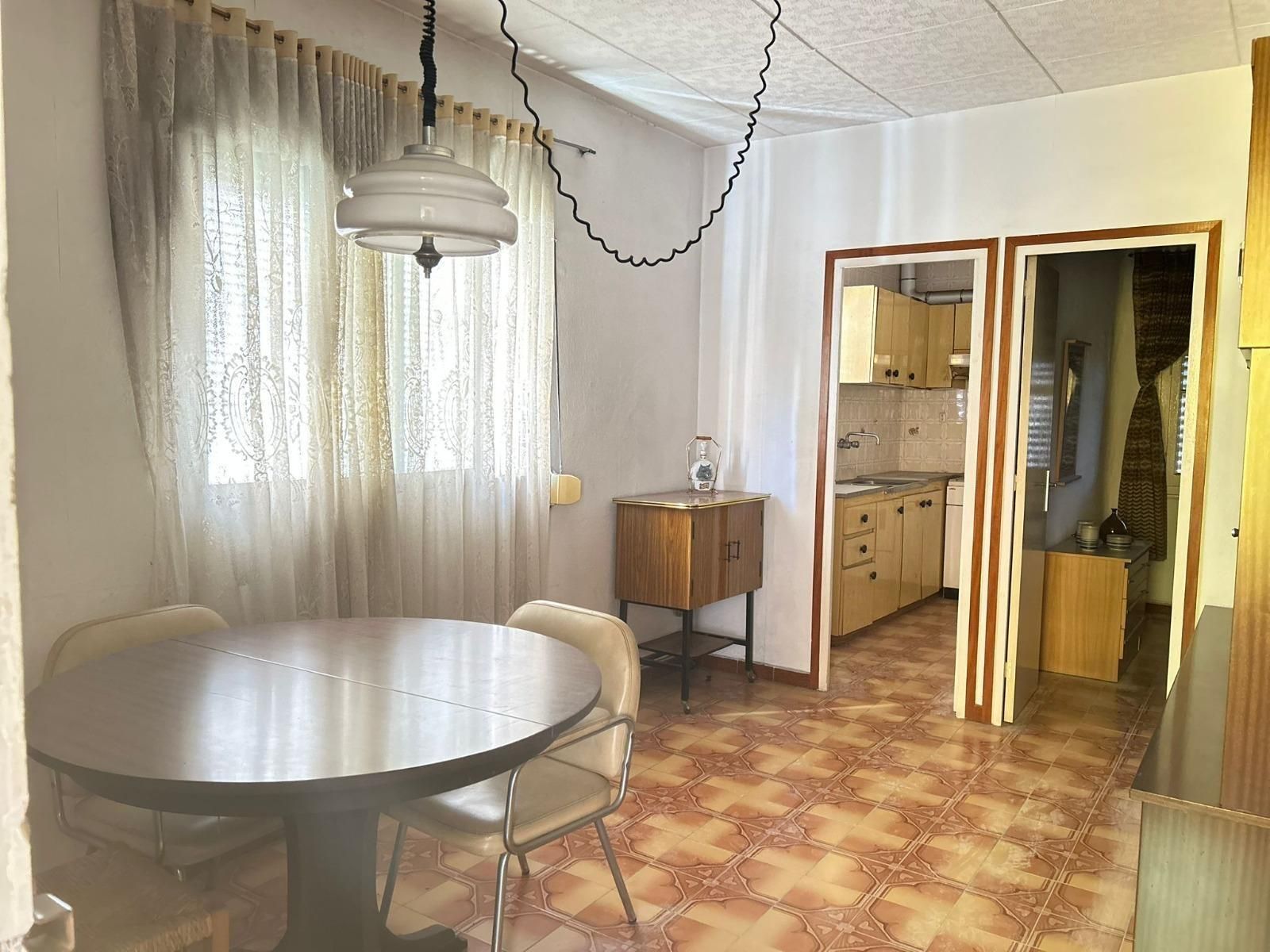 Menjador de Casa o xalet en venda en Badalona amb Jardí privat i Terrassa