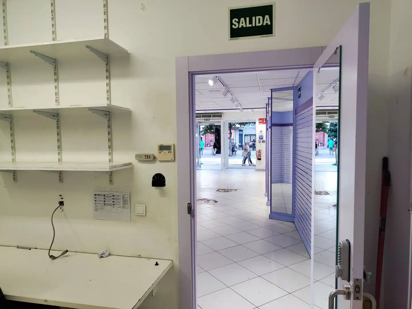 Local comercial en alquiler en Olles 14, imagen 11