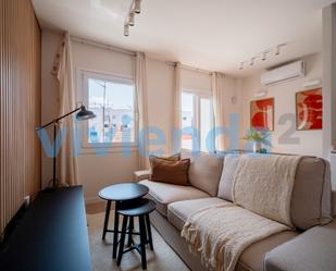 Living room of Flat to rent in  Madrid Capital  with Air Conditioner, Heating and Terrace