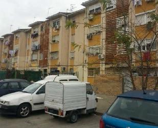 Exterior view of Flat for sale in  Sevilla Capital