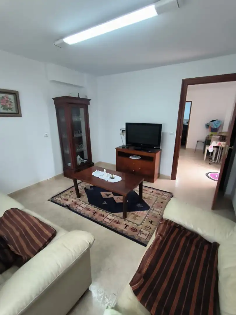 Sala de estar de Casa o chalet en venta en Medina de Pomar con Calefacción, Jardín privado y Terraza