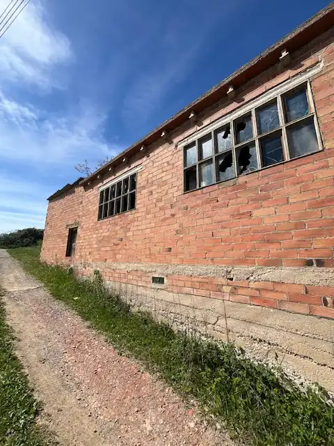 Vista exterior de Nau industrial en venda en Castellterçol