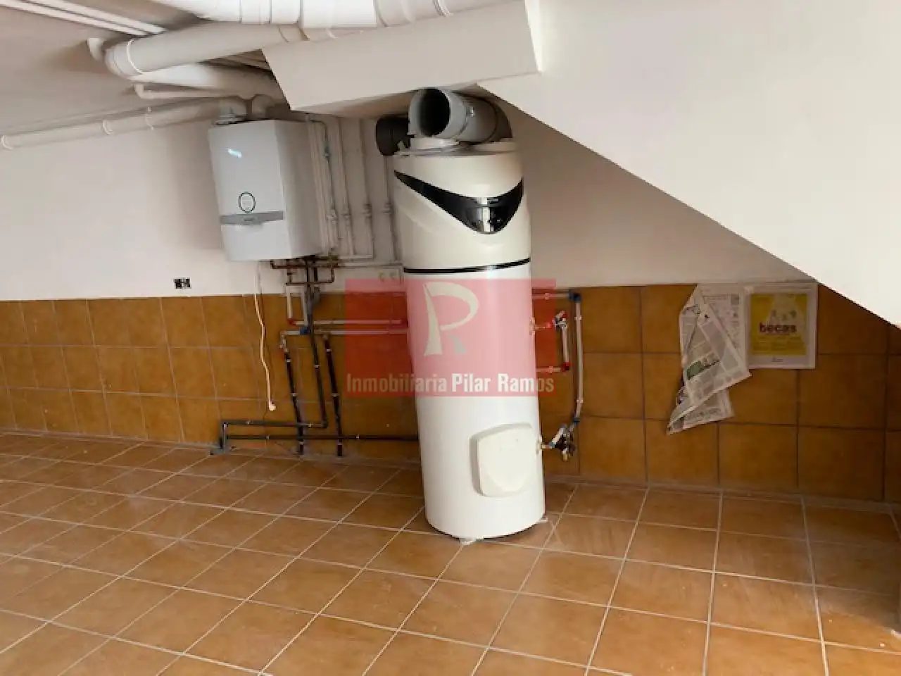 Casa adosada de lloguer en Sariegos amb Calefacció, Jardí privat i Parquet