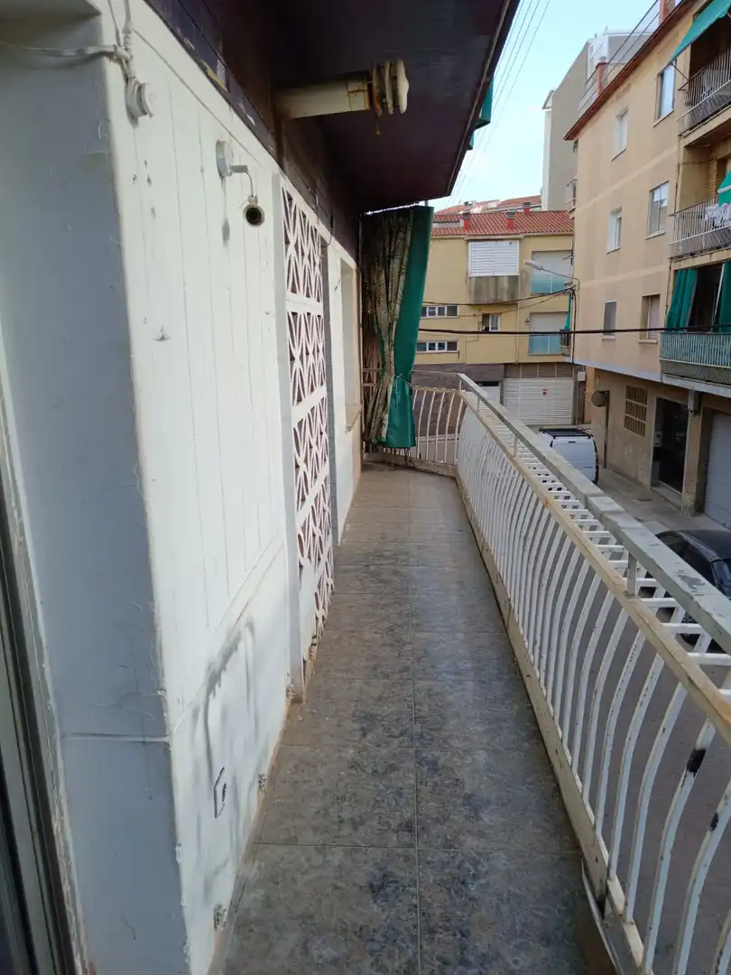 Piso en venta en Carrer d'Antoni de Gimbernat, 19, Estació del Nord