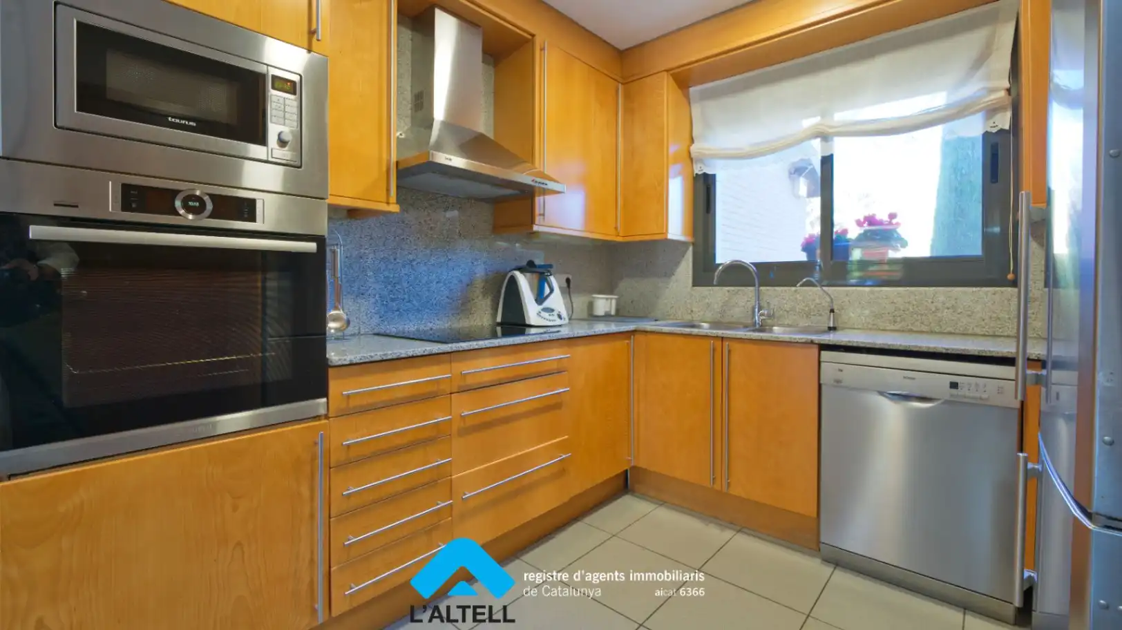 Cocina de Casa o chalet en venta en L'Ametlla del Vallès con Aire acondicionado, Calefacción y Jardín privado