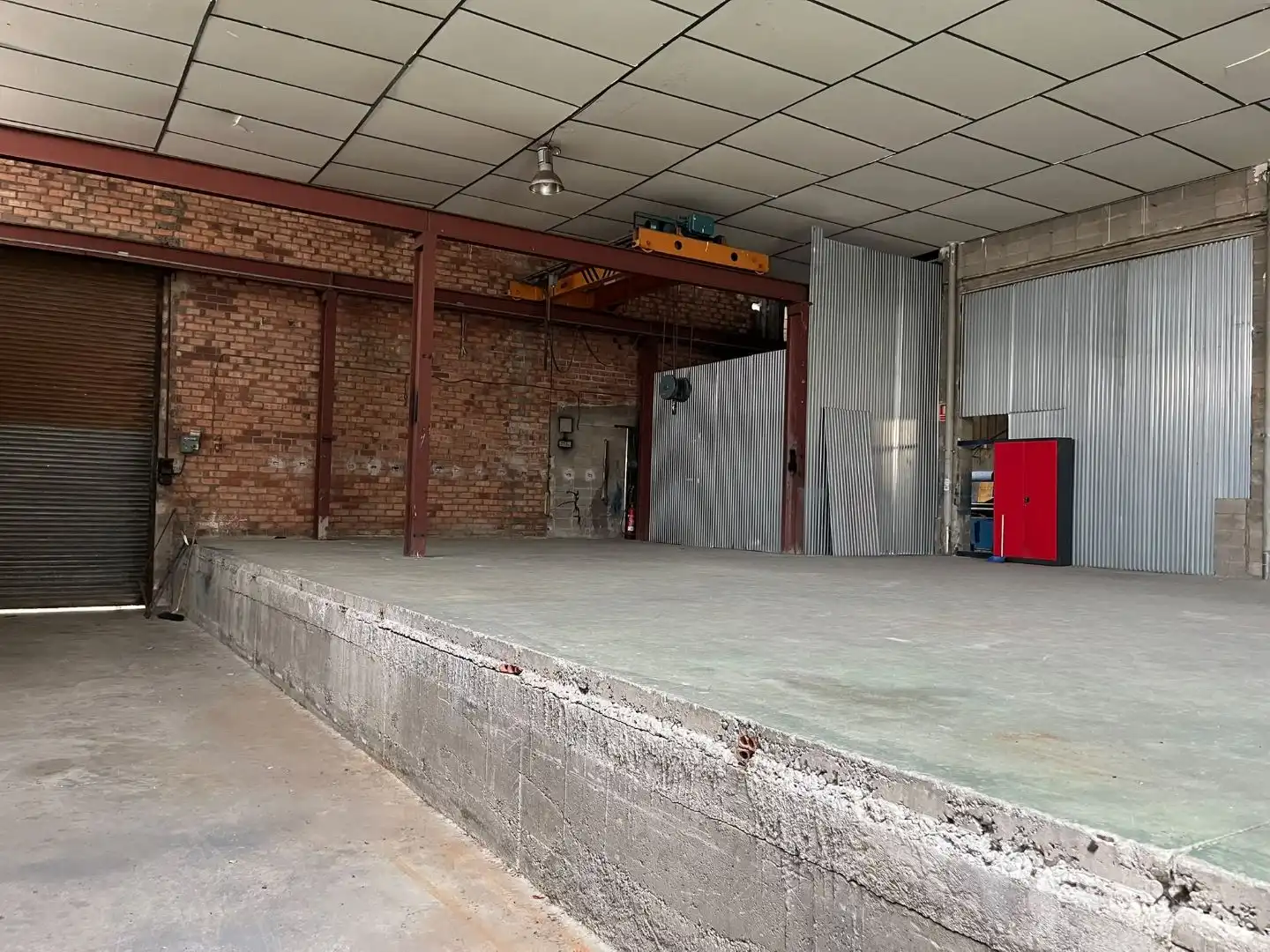 Nave industrial en alquiler en Carrer de Rafael Casanova 4, imagen 4