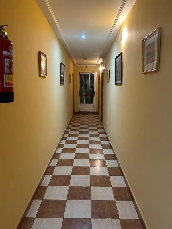 Local en venta en Navalvillar de Pela con Aire acondicionado y Calefacción