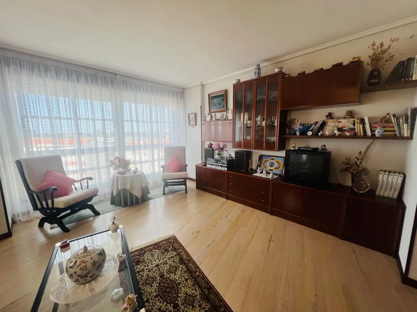 Wohnzimmer von Wohnung zum Verkauf in Colindres mit Heizung, Terrasse und Abstellraum
