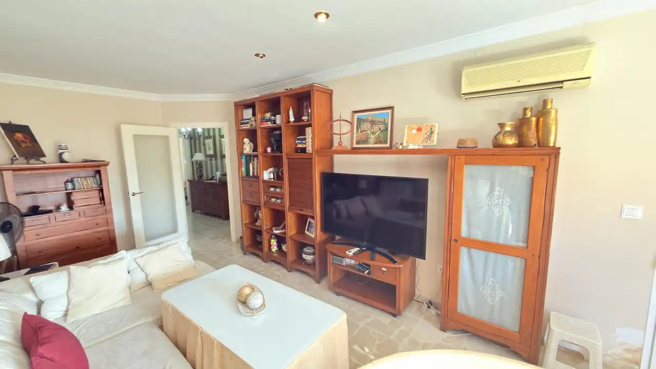 Wohnung mit Aufzug zum Verkauf in Calle Alcalde Manuel Reyna 7, imagen 4
