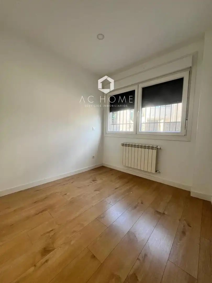 Habitación de Piso de alquiler en Campo Real con Aire acondicionado, Calefacción y Piscina