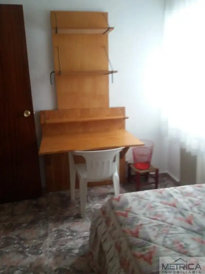 Habitación de Piso de alquiler en Salamanca con Calefacción, Terraza y Trastero