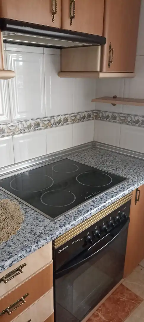 Kitchen of Flat for rent in Carabaña  with Air Conditioner, Heating and Washing machine