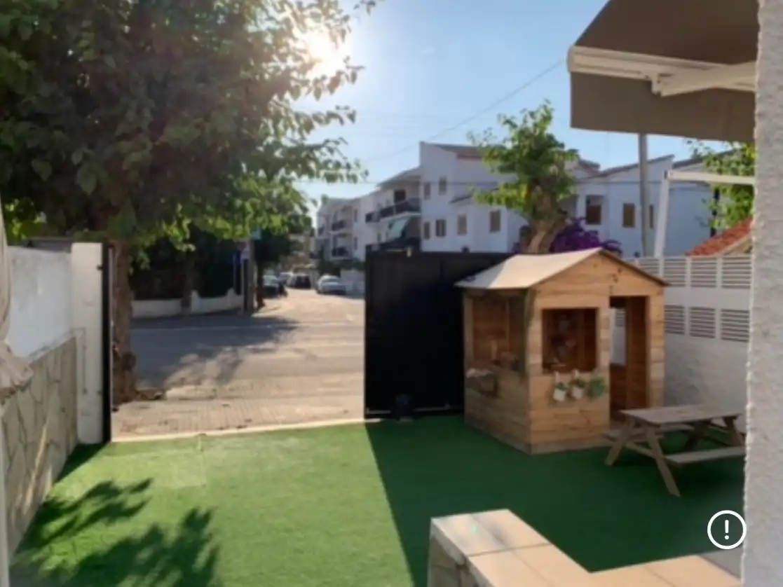 Exterior view of Houses for sale in Marítim