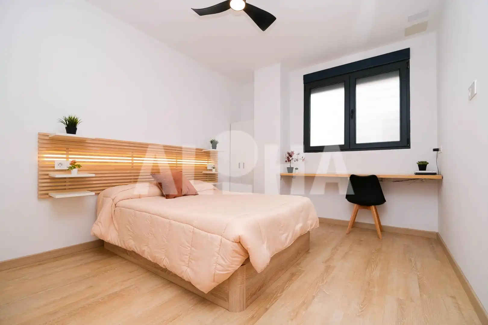 Bedroom of Apartments for rent in Moncada  with Air Conditioner, Heating and Furnished