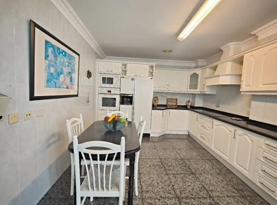 Cocina de Piso en venta en Icod de los Vinos con Terraza, Trastero y Amueblado