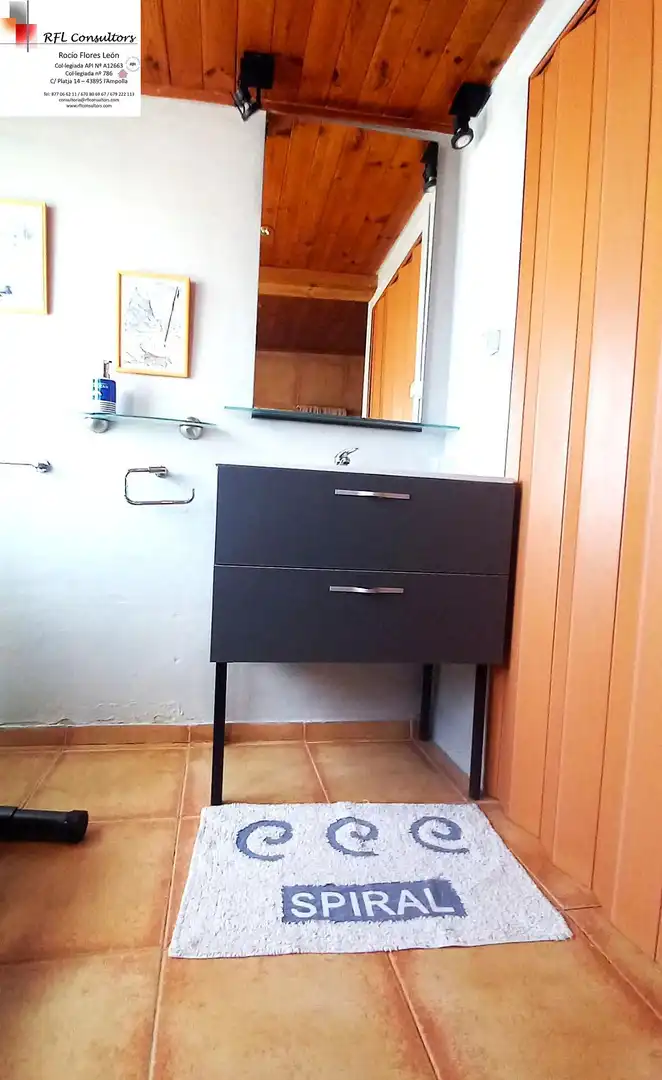 Bany de Àtic en venda en L'Ampolla amb Aire condicionat, Terrassa i Traster