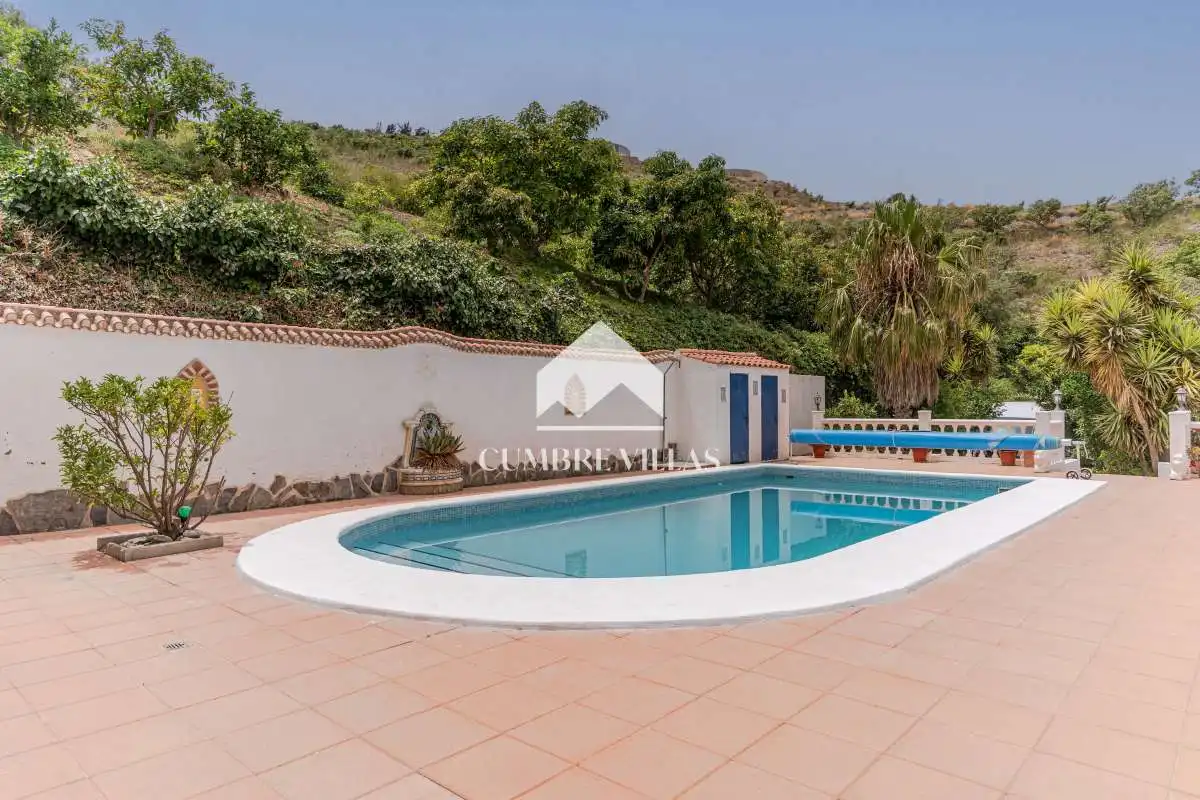 Außenansicht von Country house zum Verkauf in Torrenueva Costa mit Privatgarten, Terrasse und Abstellraum