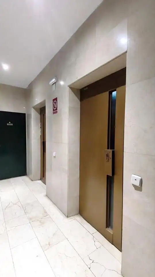 Piso en venta en Madrid con Aire acondicionado, Calefacción y Terraza