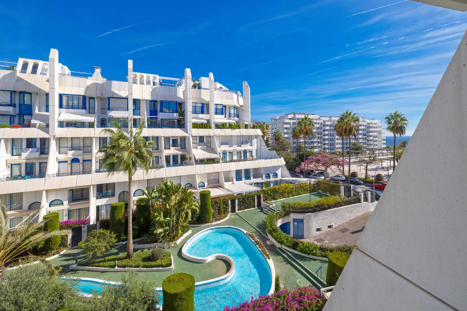 Vista exterior de Dúplex en venta en Marbella con Aire acondicionado, Calefacción y Terraza