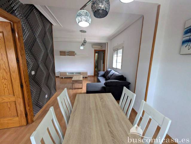 Piso en Alquiler en Velarde en Linarejos