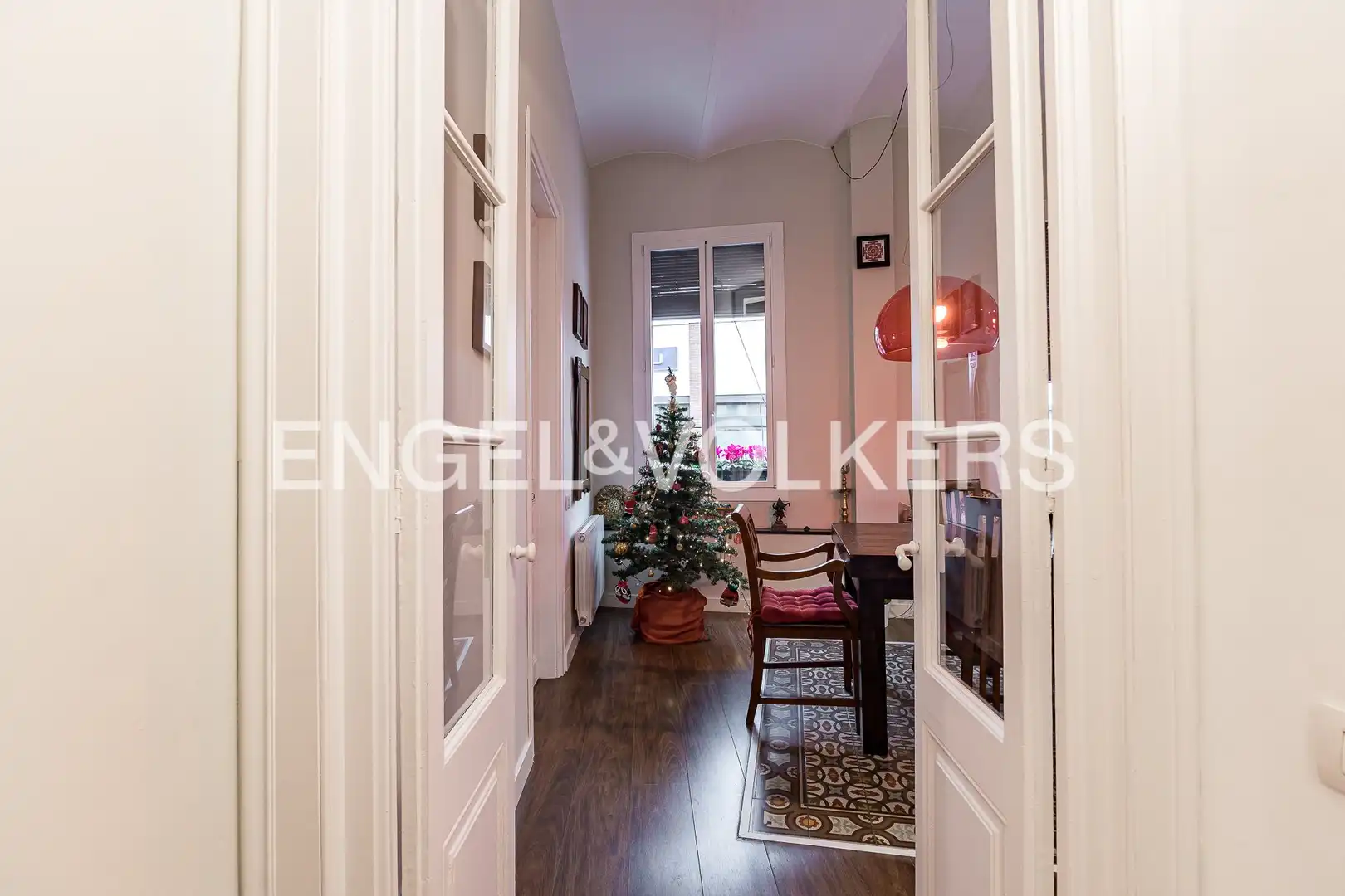 Flat for sale in Barcelona  with Air Conditioner, Heating and Balcony