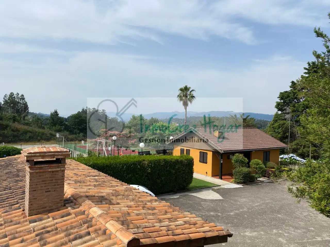 Exterior view of Houses for sale in Mos  with Heating, Private garden and Storage room