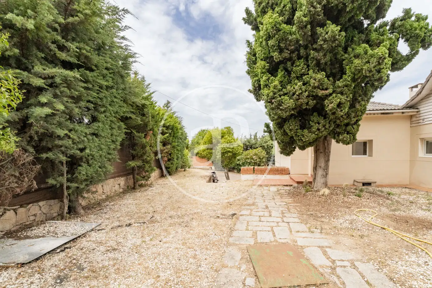 Jardí de Casa o xalet en venda en Boadilla del Monte amb Calefacció, Jardí privat i Traster