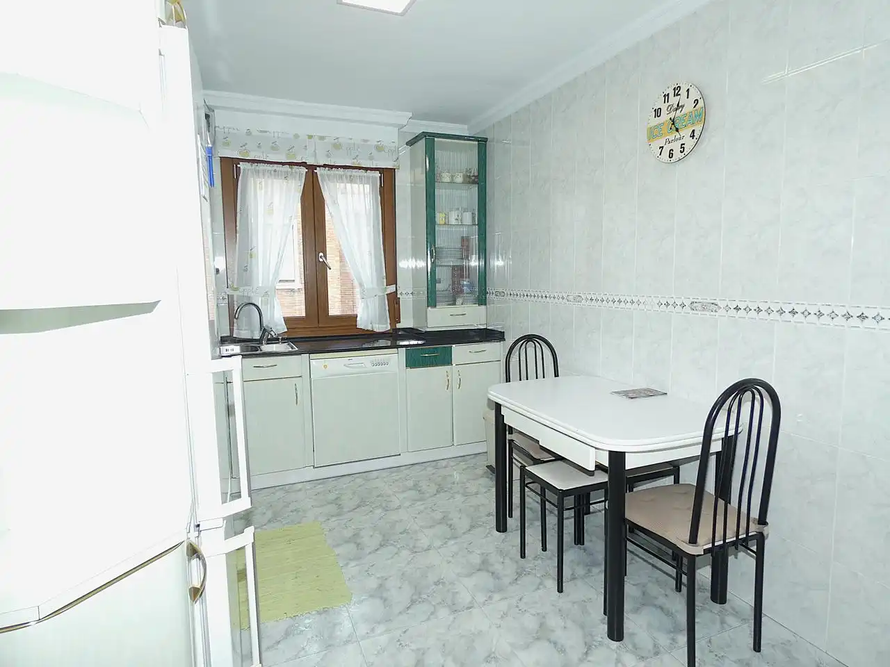 Flat for sale in Lutxana - Llano