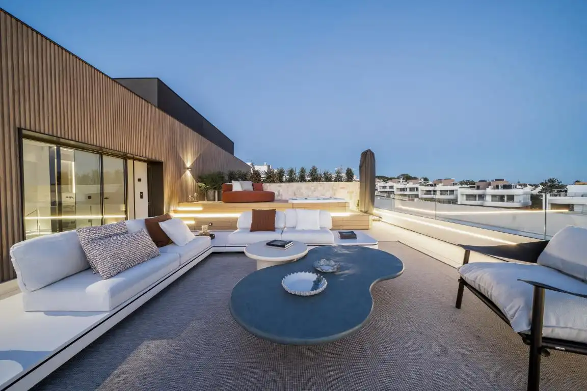 Apartment with pool for sale in Marbella Centro, imagen 10