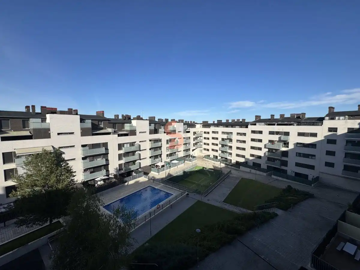Vista exterior de Piso de alquiler en Arroyo de la Encomienda con Aire acondicionado, Calefacción y Terraza
