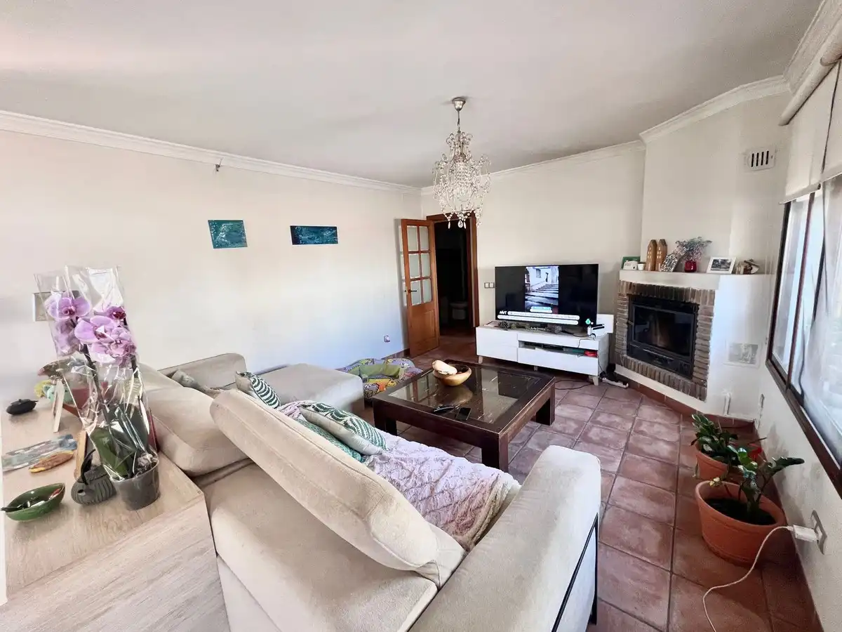 Chalet con terraza en venta en Calle los Granados 18, imagen 3