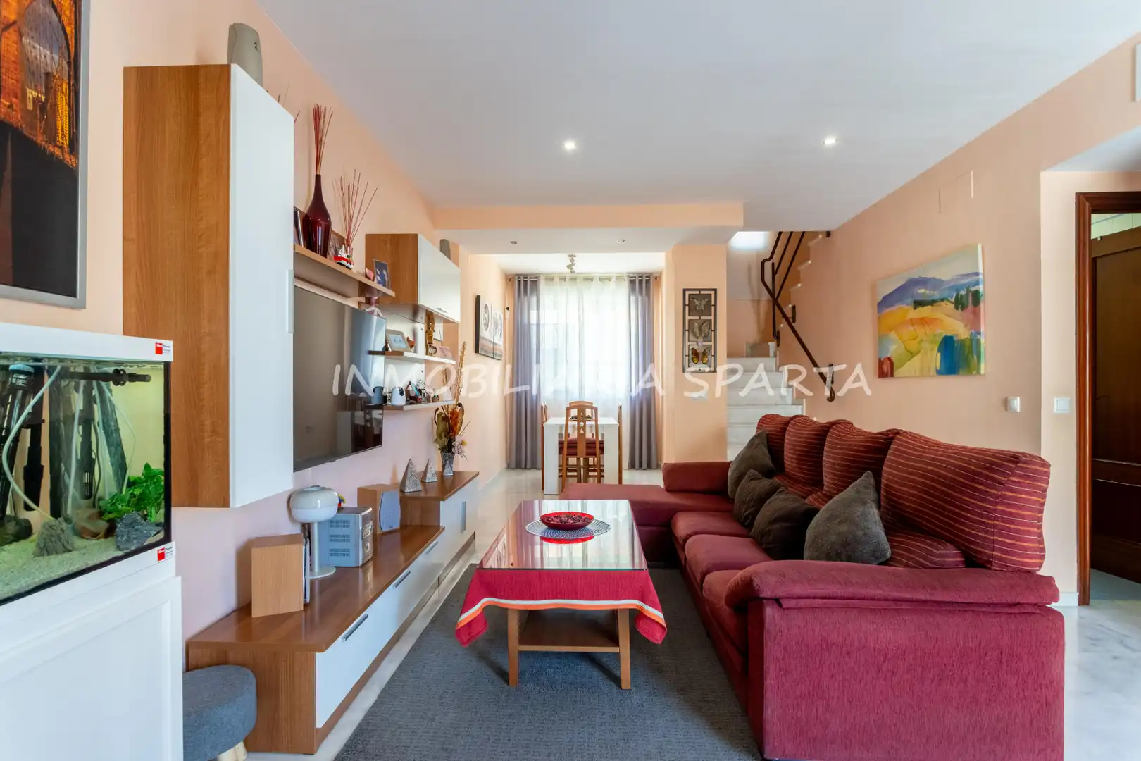 Sala de estar de Casa adosada en venta en Villanueva del Ariscal con Aire acondicionado, Calefacción y Jardín privado