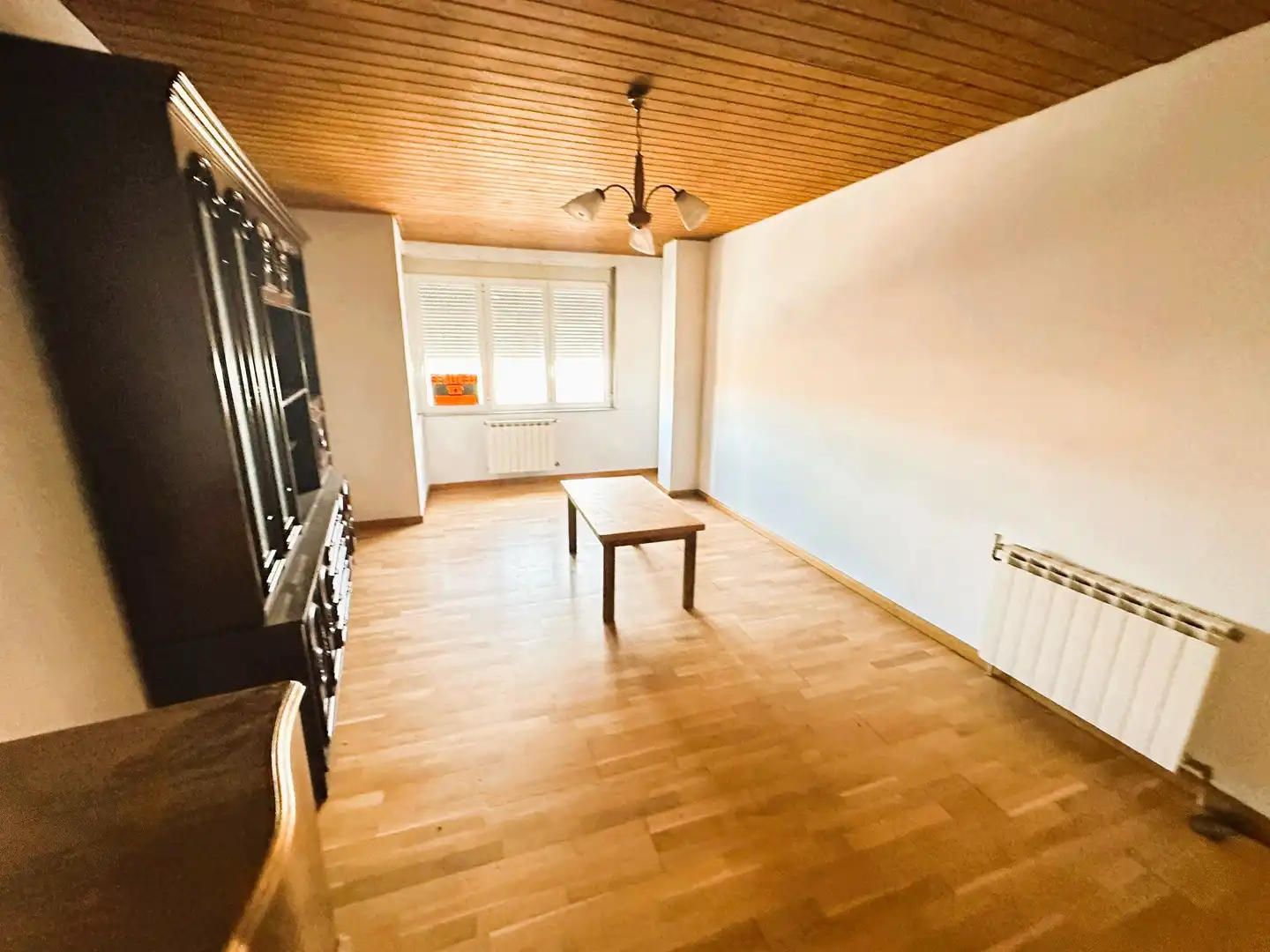 Wohnzimmer von Country house zum Verkauf in Cuadros mit Heizung und Terrasse