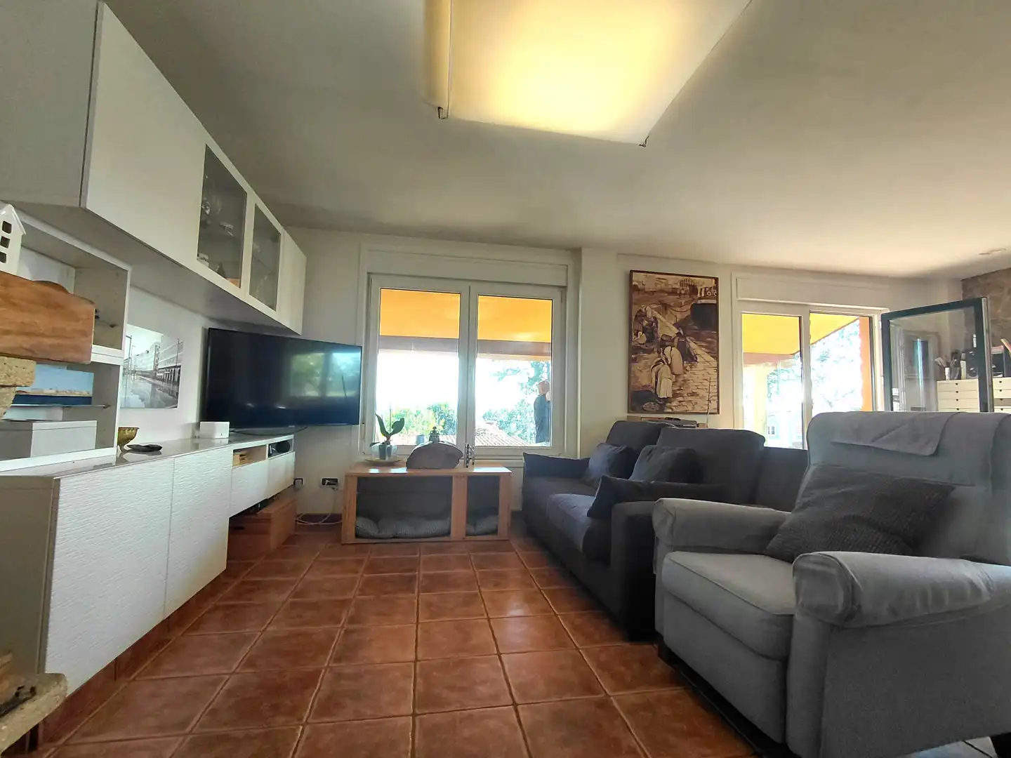 Sala de estar de Casa o chalet en venta en Oleiros con Calefacción, Jardín privado y Parquet
