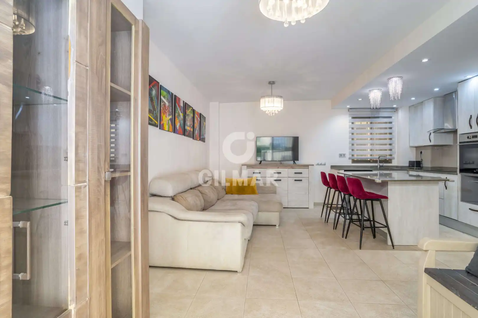 Sala de estar de Planta baja en venta en Estepona con Calefacción, Jardín privado y Piscina