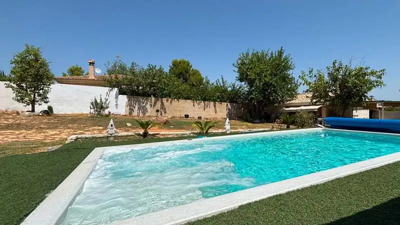 Swimming pool of Houses for sale in Turís  with Air Conditioner, Heating and Private garden