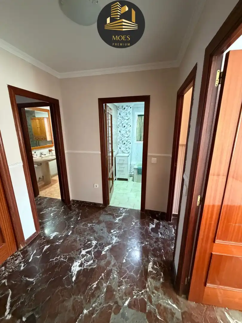 Piso en venta en Linares con Aire acondicionado, Calefacción y Terraza