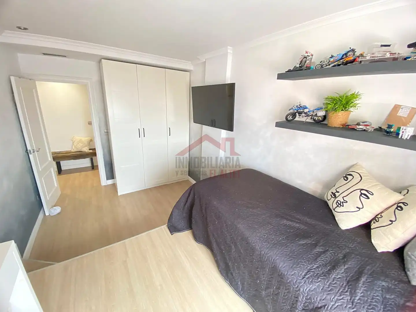 Schlafzimmer von Wohnung zum Verkauf in Elche / Elx mit Klimaanlage, Heizung und Ofen